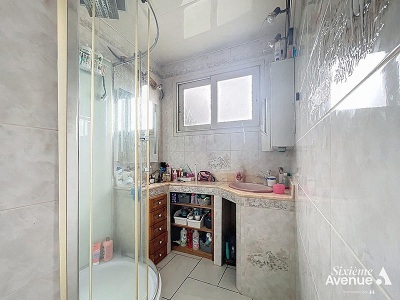 Maison - 194 m² - 8 pièces