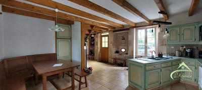 Maison traditionnelle - 105 m² - 5 pièces