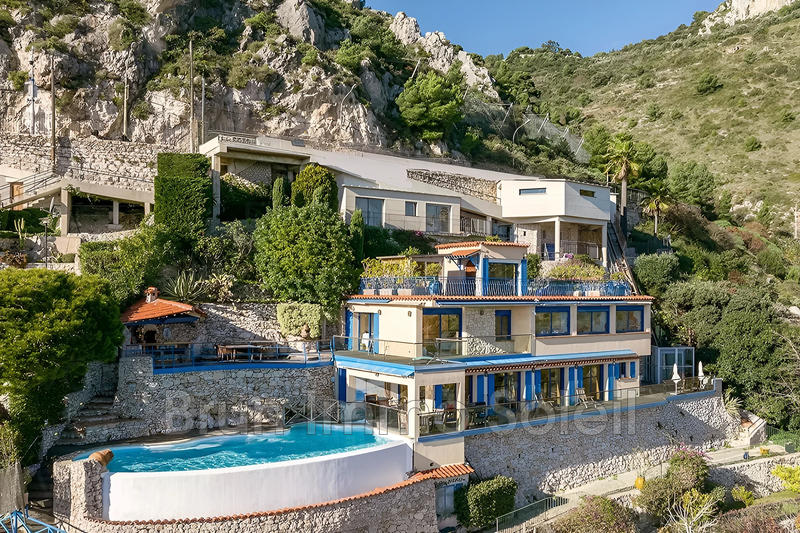 Maison - 178 m² - 7 pièces