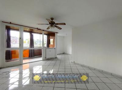 Appartement - 98 m² - 5 pièces