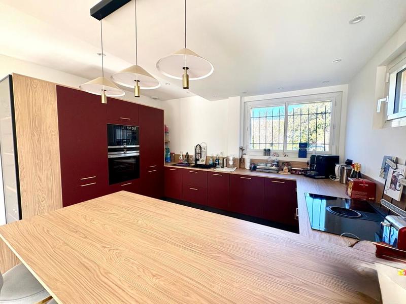 Maison - 81 m² - 4 pièces