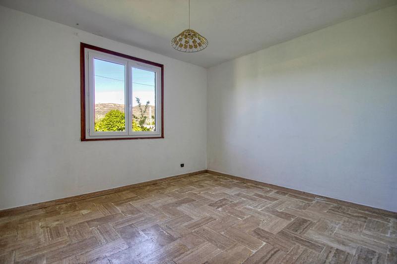 Appartement - 125 m² - 5 pièces