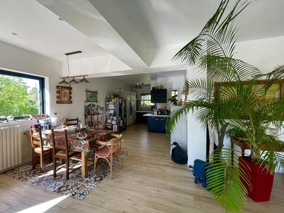 Villa - 153 m² - 5 pièces