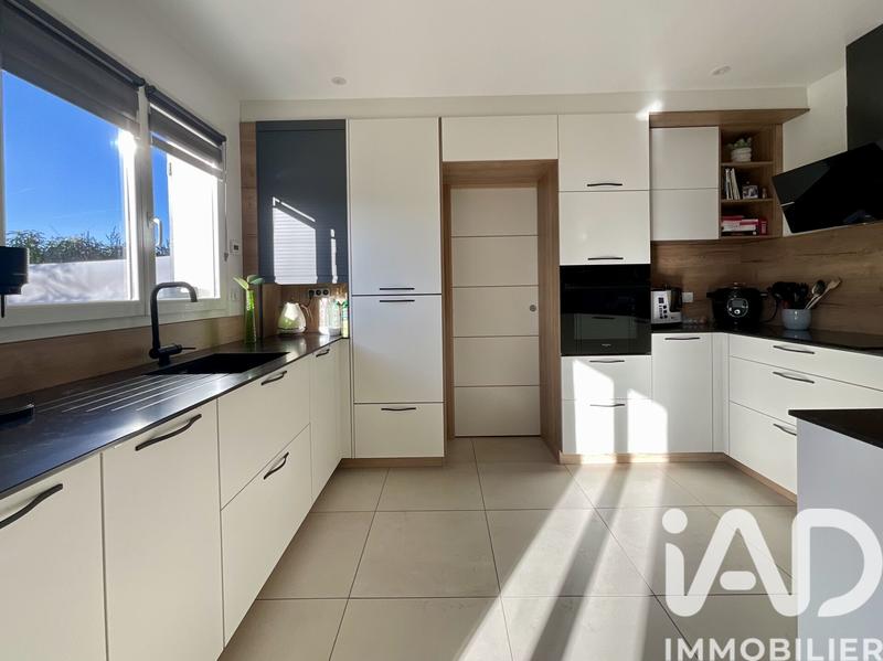 Maison - 102 m² - 4 pièces