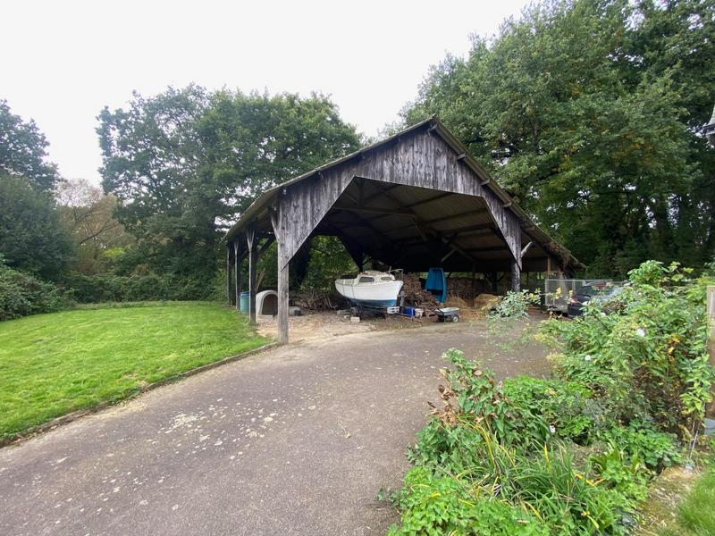 Maison - 180 m² - 8 pièces