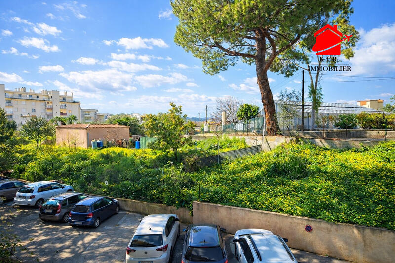 Appartement - 85 m² - 4 pièces