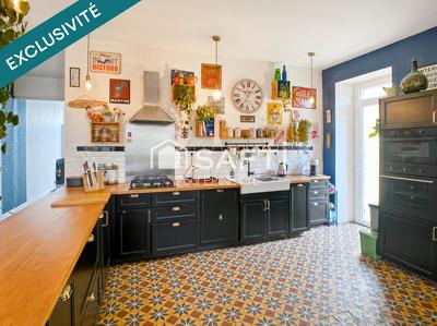 Maison - 200 m² - 7 pièces