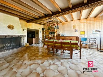 Maison - 150 m² - 8 pièces