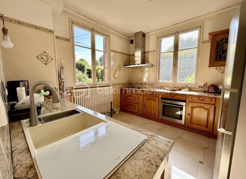 Maison - 170 m² - 7 pièces