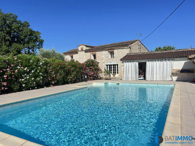 Maison - 248 m² - 7 pièces