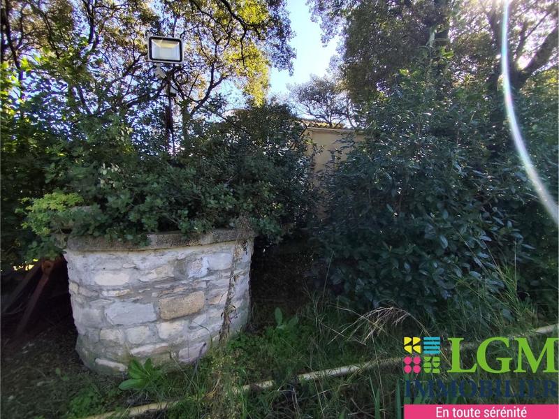 Terrain constructible - 1 000 m²