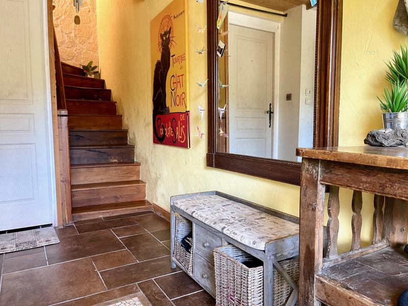 Appartement - 146 m² - 6 pièces