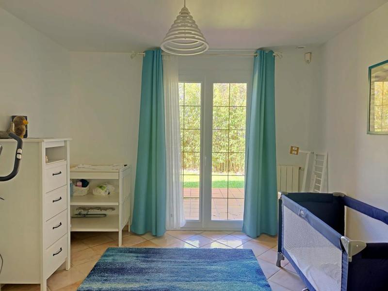 Maison - 198 m² - 5 pièces