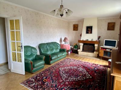 Maison traditionnelle - 123 m² - 6 pièces