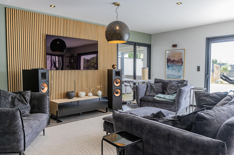 Maison - 208 m² - 6 pièces