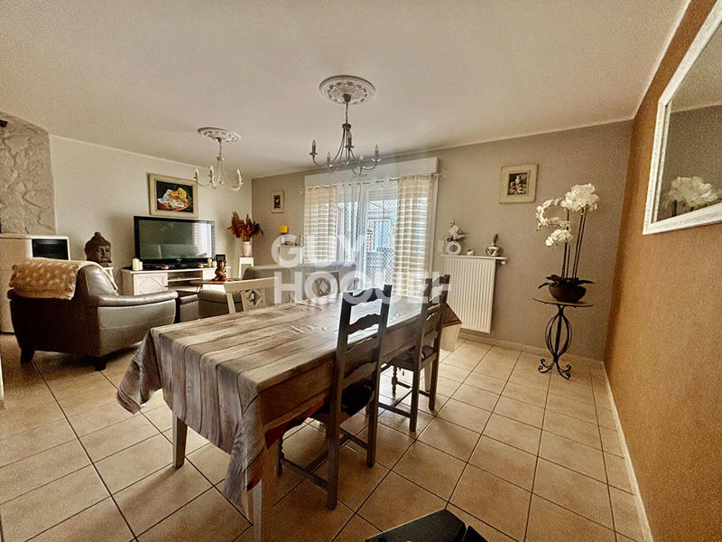 Maison - 138 m² - 4 pièces