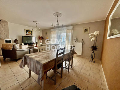 Maison - 138 m² - 4 pièces