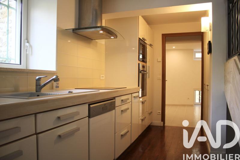 Maison de village - 151 m² - 7 pièces