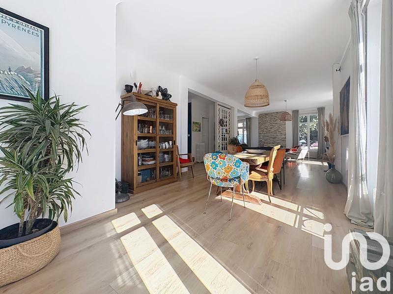 Maison - 293 m² - 7 pièces