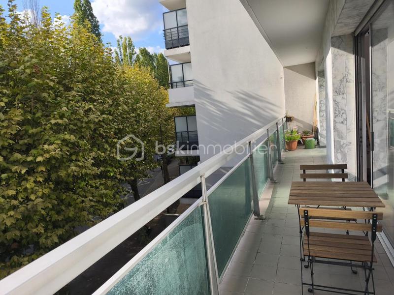 Appartement - 94 m² - 4 pièces