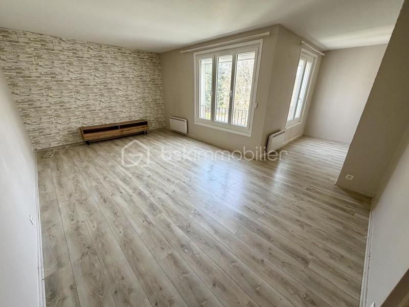 Appartement - 100 m² - 5 pièces