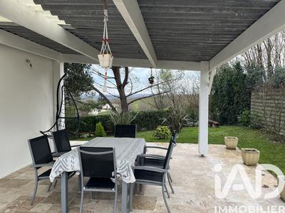 Maison - 117 m² - 5 pièces