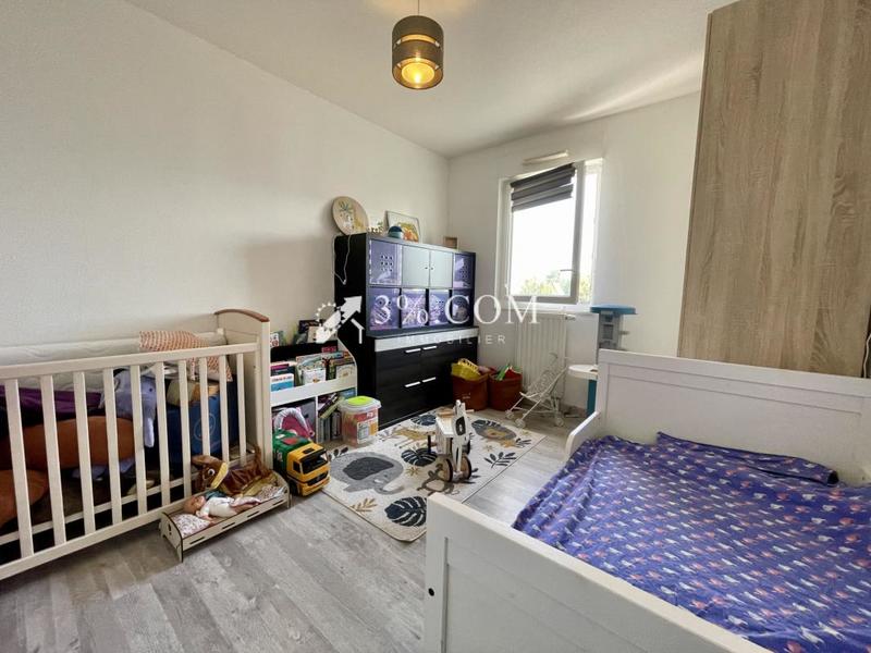 Appartement - 93 m² - 4 pièces