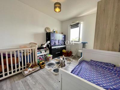 Appartement - 93 m² - 4 pièces