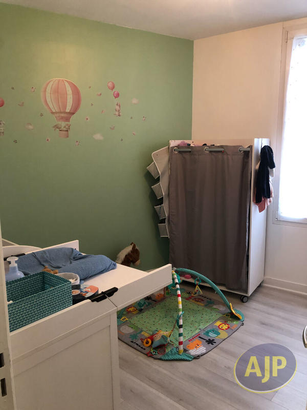 Maison - 102 m² - 5 pièces