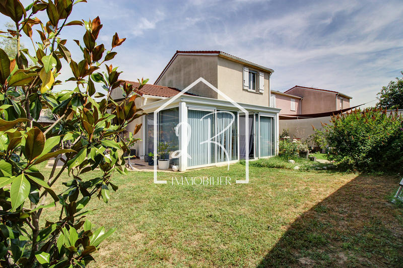 Maison - 115 m² - 4 pièces