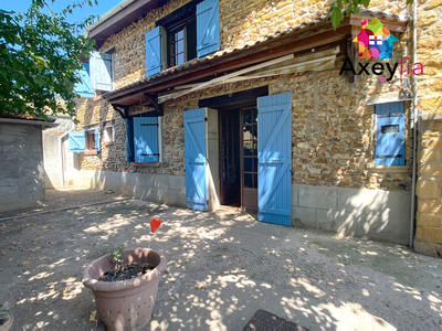 Maison - 150 m² - 7 pièces