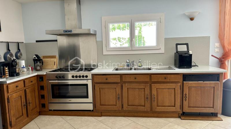 Villa - 280 m² - 9 pièces