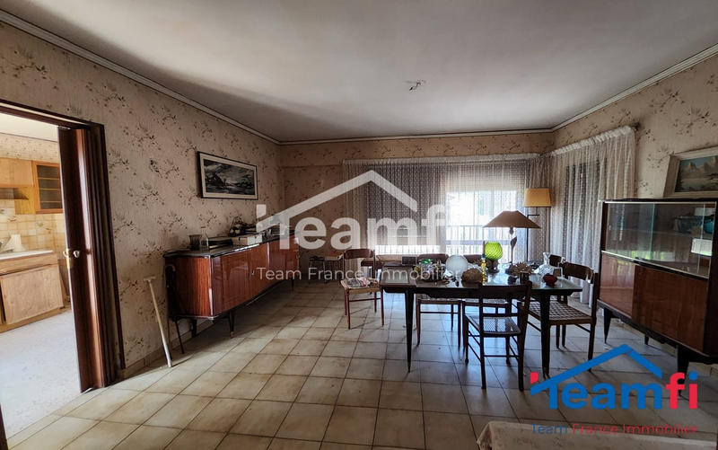 Appartement - 141 m² - 6 pièces