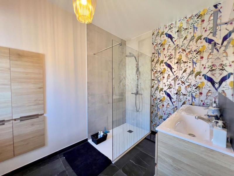 Maison - 206 m² - 7 pièces