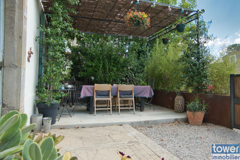 Maison de village - 320 m² - 9 pièces