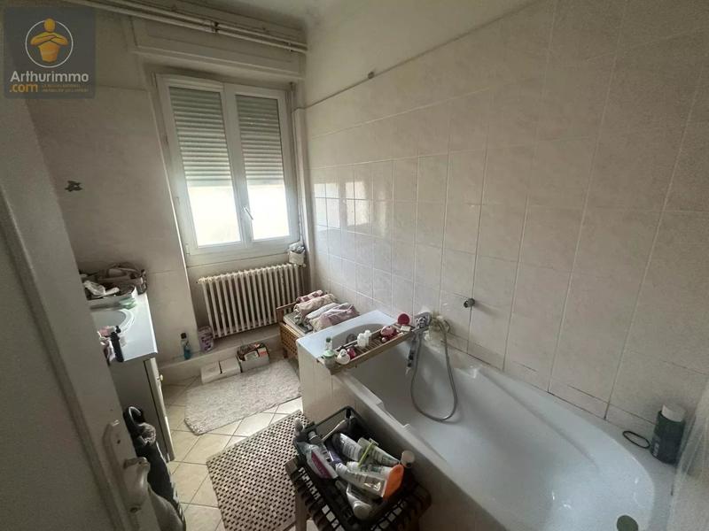 Appartement - 67 m² - 2 pièces