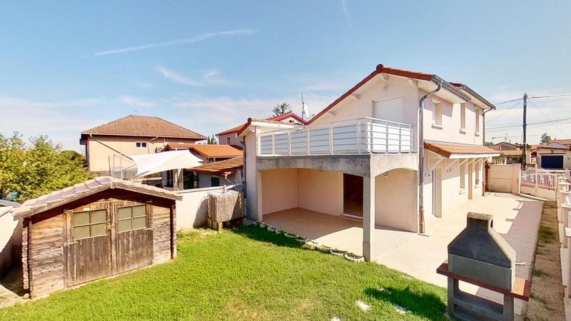 Maison - 95 m² - 4 pièces