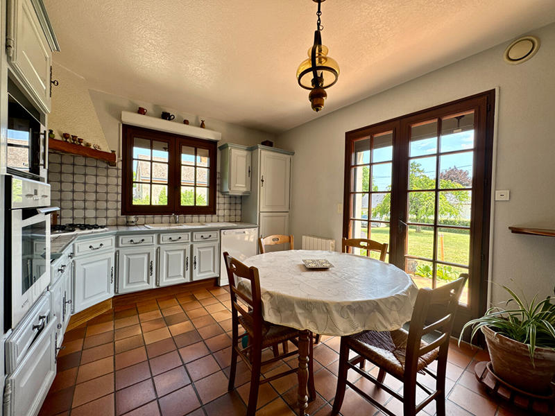 Maison - 186 m² - 6 pièces