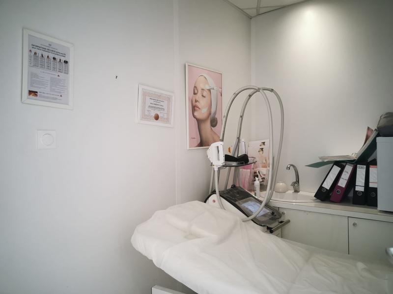 Fonds de commerce - Magasins - 50 m²