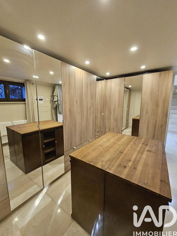 Maison - 167 m² - 7 pièces