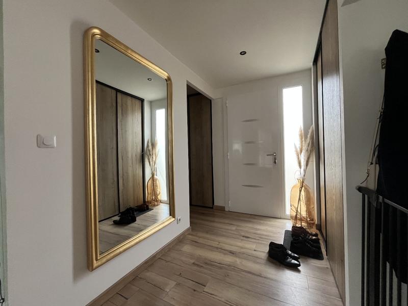 Maison - 170 m² - 5 pièces