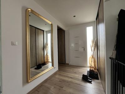 Maison - 170 m² - 5 pièces