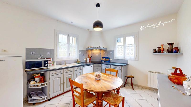 Maison - 99 m² - 4 pièces