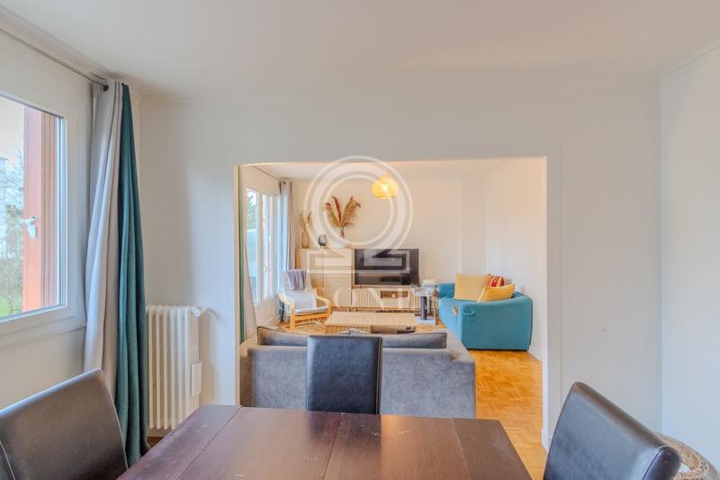 Appartement - 79 m² - 3 pièces