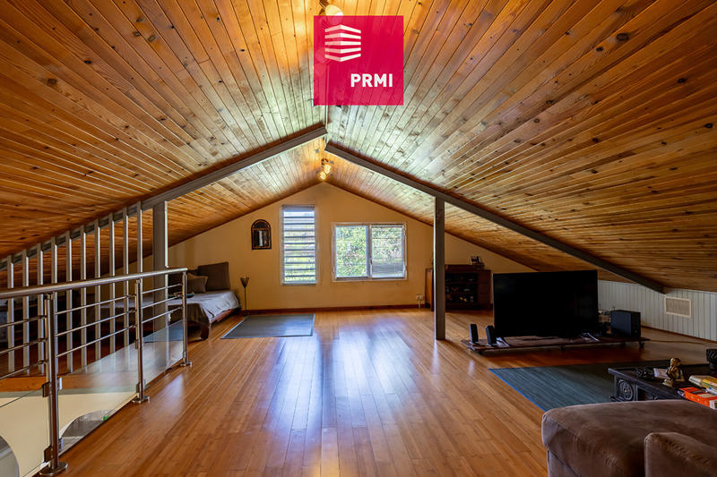 Maison - 167 m² - 6 pièces