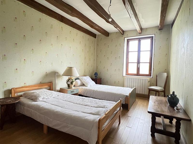 Maison - 174 m² - 6 pièces