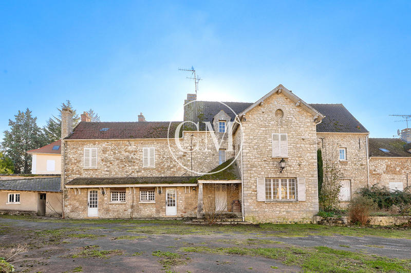 Demeure - 3 162 m² - 25 pièces