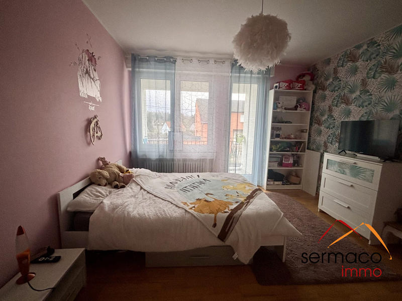 Maison - 212 m² - 11 pièces