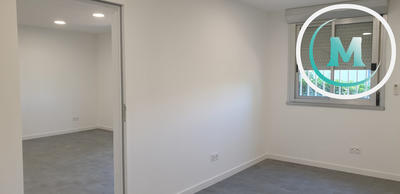 Bureau - 24 m² - 1 pièce