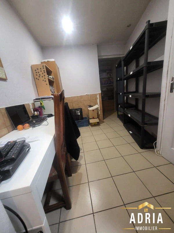 Fonds de commerce - 80 m²